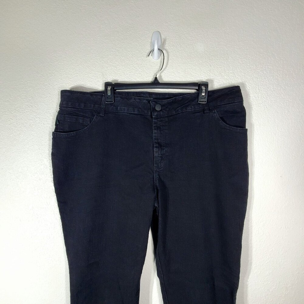 Lee Womens 22W Plus Size Straight Leg Black Relaxed Fit Jeans Instantly Slims - Picture 6 of 11